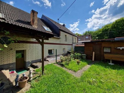 1-2 FH /mit Fotovoltaikanlage und Garten in 66636 Tholey