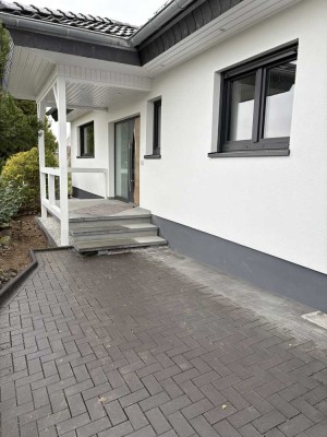 Einfamilienhaus (Erstbezug nach Sanierung) in Echte