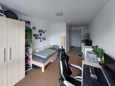 4 Students: Moderne Studentenwohnung mit Komfort und Aufzug