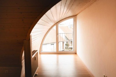Maisonette mit Balkon • neue EBK 2025 • TG • frisch renoviert • ruhige Lage