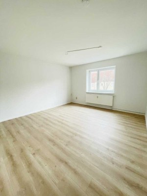Gemütliche 3-Raum-Wohnung mit Einbauküche in Westerhüsen