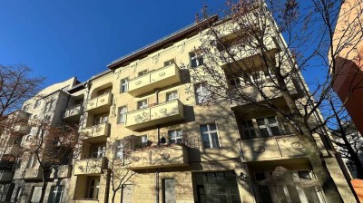 Traumhaftes Penthouse mit Dachterrasse, Whirlpool-Bad und Top-Ausstattung in Berlin-Treptow