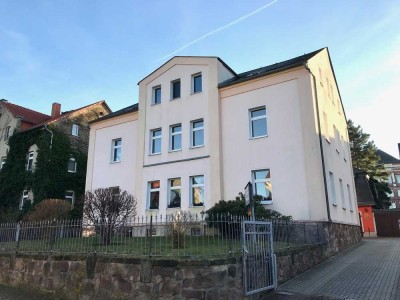 Mehrfamilienhaus zur Kapitalanlage, Teilsanierung notwendig! Teilvermietet, BV für Balkone positiv!