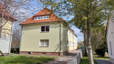 schöne helle, frisch renovierte 2-Raum Wohnung in Neumark - Braunsbedra (nur ca. 400m zum Geiseltalsee)