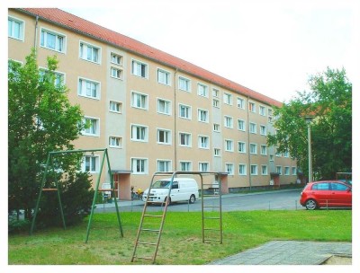 Frisch renovierte 2-Raum-Wohnung mit Balkon in der City von Herzberg