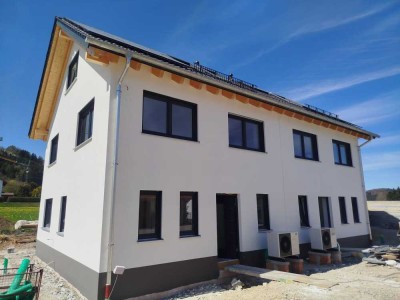 Neubau DHH Top Lage KFW 40 QNG Siegel ökologisch mit Glasfaseranschluß