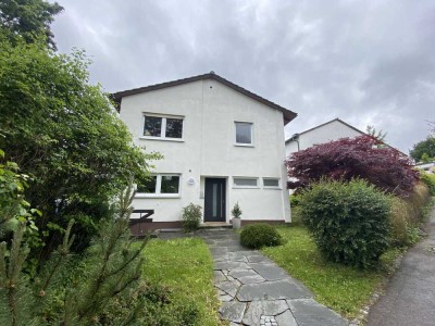 Einfamilienhaus mit tollem großen Garten in Ulm