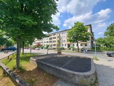 SONNIGE 2 Zi.-WOHNUNG AM PARTNACHPLATZ