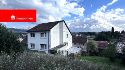 ZENTRAL GELEGEN - ZWEIFAMILIENHAUS MIT DOPPELGARAGE