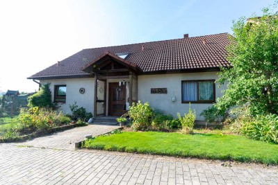 Pferdeliebhaber aufgepasst. Einfamilienhaus mit Reitanlage und Pferdeboxen