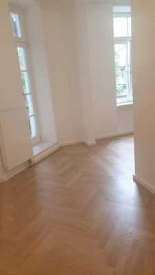 Sanierte Altbauwohnung in Schwabing-Freimann