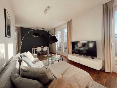 Helle 3-Zimmer-Penthouse-Wohnung mit umlaufender Terrasse im Herzen von Prenzlauer Berg