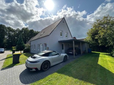 Gepflegtes Einfamilienhaus  mit Kaminofen in Kamperfehn