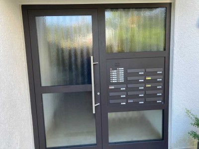Geschmackvolle 2-Raum-EG-Wohnung mit Balkon in Bergisch Gladbach