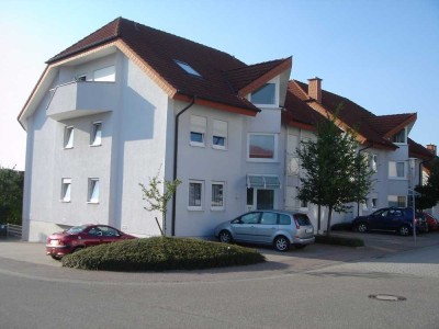 2-Zimmer-Wohnung im Erdgeschoss rechts