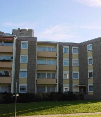 Schöne 1 ZKB-Wohnung mit Balkon in MA-Vogelstang