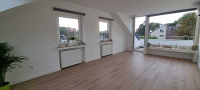 Ruhige 2 Zimmer-Wohnung mit Balkon in toller Lage in Düsseldorf-Unterbach – Erstbezug nach Sanierung