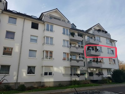 2-R. Whg - NEU renoviert, Fahrstuhl, MD-Süd, Senioren und Paare sehr gut geeignet