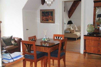 sehr schöne 3- Zi. Dachgeschoß- Wohnung mit Balkon Nähe Dom