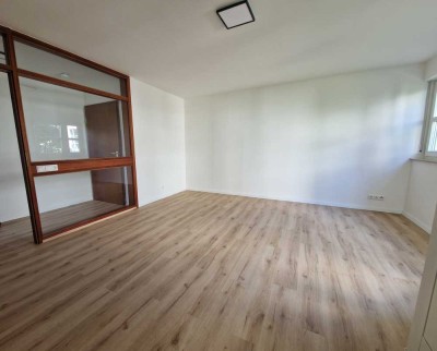 Erstbezug nach Sanierung: Stilvolle 1-Zimmer-Terrassenwohnung