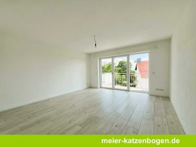 Sanierte 4-Zimmerwohnung mit Küche und Südbalkon in Hepberg