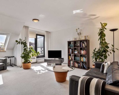 Bastbau-Wohnung in Erkrath-Hochdahl: Helle 2-Zimmer-Dachgeschosswohnung