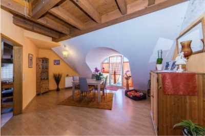 4,5-Zimmer-Maisonette-Wohnung mit Einbauküche in Uhldingen-Mühlhofen
