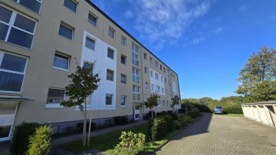 Ruhige und grüne Lage I Parkett I Balkon I Garten I Garage I Neuwertig