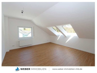 schick ++ kernsaniert ++ inkl. neuer Einbauküche und PKW-Stellplatz