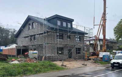 Schöne, neuwertige 4-Zimmer-Wohnung mit gehobener Innenausstattung in Übach-Palenberg