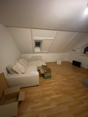 Moderne und gemütliche 2 -Zimmer Wohnung