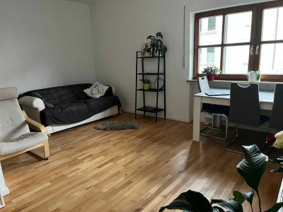 Wohlgefühl-Anlage  – solide vermietete 2-Zimmer-Wohnung in gepflegtem Umfeld