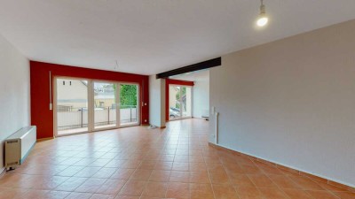 Charmante 3-Zimmer-Hochparterrewohnung mit Balkon, Garage und Gartennutzung in Au am Rhein