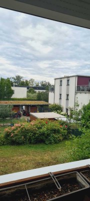 Einziehen und wohlfühlen.                         Eigentumswohnung mit Weitblick in ruhiger Wohnlage