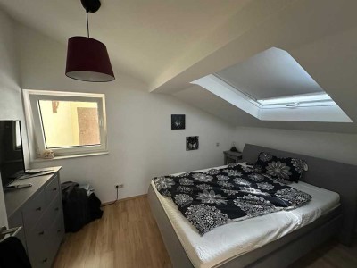 Schöne und sanierte 2,5-Zimmer-Wohnung in Königswinter