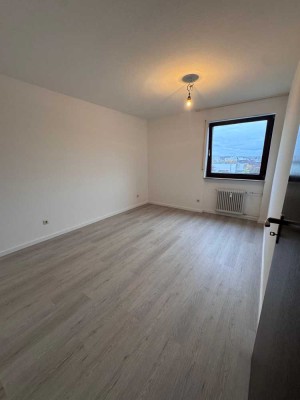 Gemütliche frisch renovierte 2-Zimmer-Wohnung