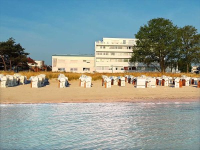 Provisionsfrei / Vollsaniert – Erste Strandreihe im Zentrum von Scharbeutz mit Tiefgarage