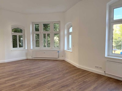Stilvolles und geräumiges Familiendomizil mit 2 Bädern + auch WG geeignet