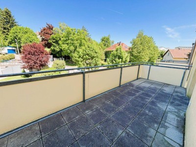 Hohe Wohnqualität in Urfahr - 4-Raum-Wohnung mit 2 Balkonen, hoher Raumhöhe und Einbauküche in Gründberg zu vermieten.