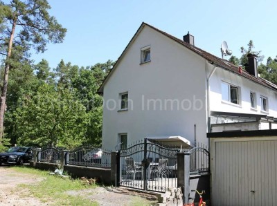 RESERVIERT! Leben im Grünen: saniertes Ein-/Zweifamilienhaus am Waldrand v. Behringersdorf