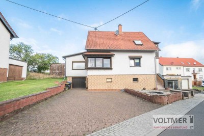 RUHEPOL – familienfreundliches Einfamilienhaus mit großem Garten in ruhiger Lage von Nohfelden!