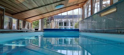 Haus mit Pool, Sauna, gr. Garage - am Wald bei Löcknitz