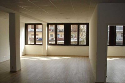 GROßZÜGIGE LOFT-WOHNUNG IN ZENTRALER INNENSTADTLAGE!