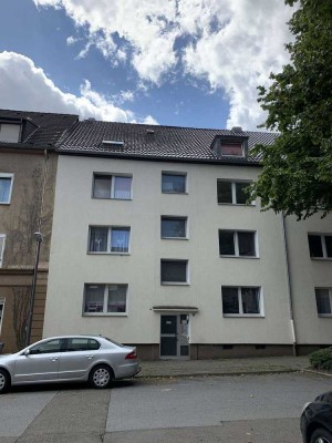 2021 modernisierte 2-Raum-Wohnung mit Balkon