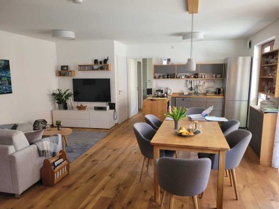 Moderne, neuwertige, barrierefreie 2-Zimmer-Wohnung - wohnen vor den Toren Frankfurts und des Taunus