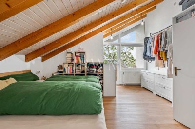 Bezugsfrei ab 01.10.2025: Charmante 2,5-Zimmer-Wohnung in Hanglage mit Balkon, Terrasse & Stellplatz