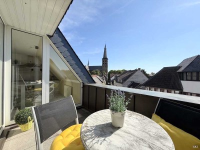 St. Tönis – Traumwohnung mit Süd-Balkon, ca. 50 m² Wohn/Esszimmer, Galerie & Blick über die Dächer