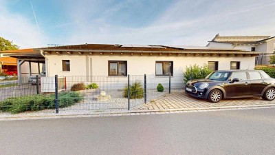 Neuwertiger Bungalow von 2017: 126 m² Wohnfläche + 43 m² im ausgebauten Dachgeschoss