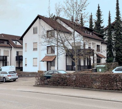 Investitionschance: Attraktives Dachgeschoss-Appartement in Uni Nähe mit Tiefgaragenstellplatz