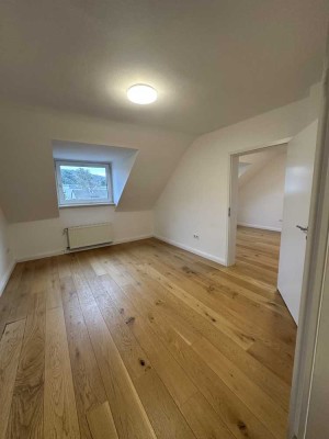 Elegante 4-Zimmer Wohnung mit Garage in Bad Honnef